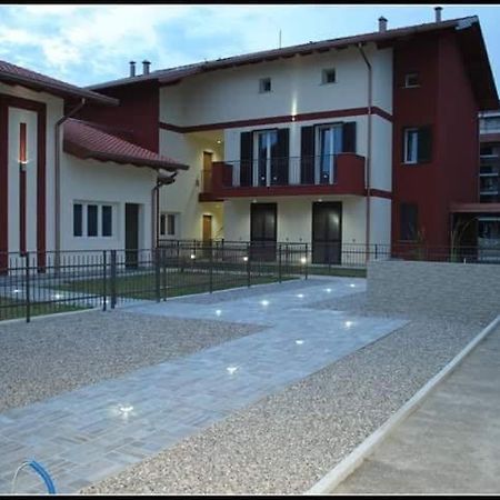 B&B Nearby Malpensa Samarate Екстер'єр фото